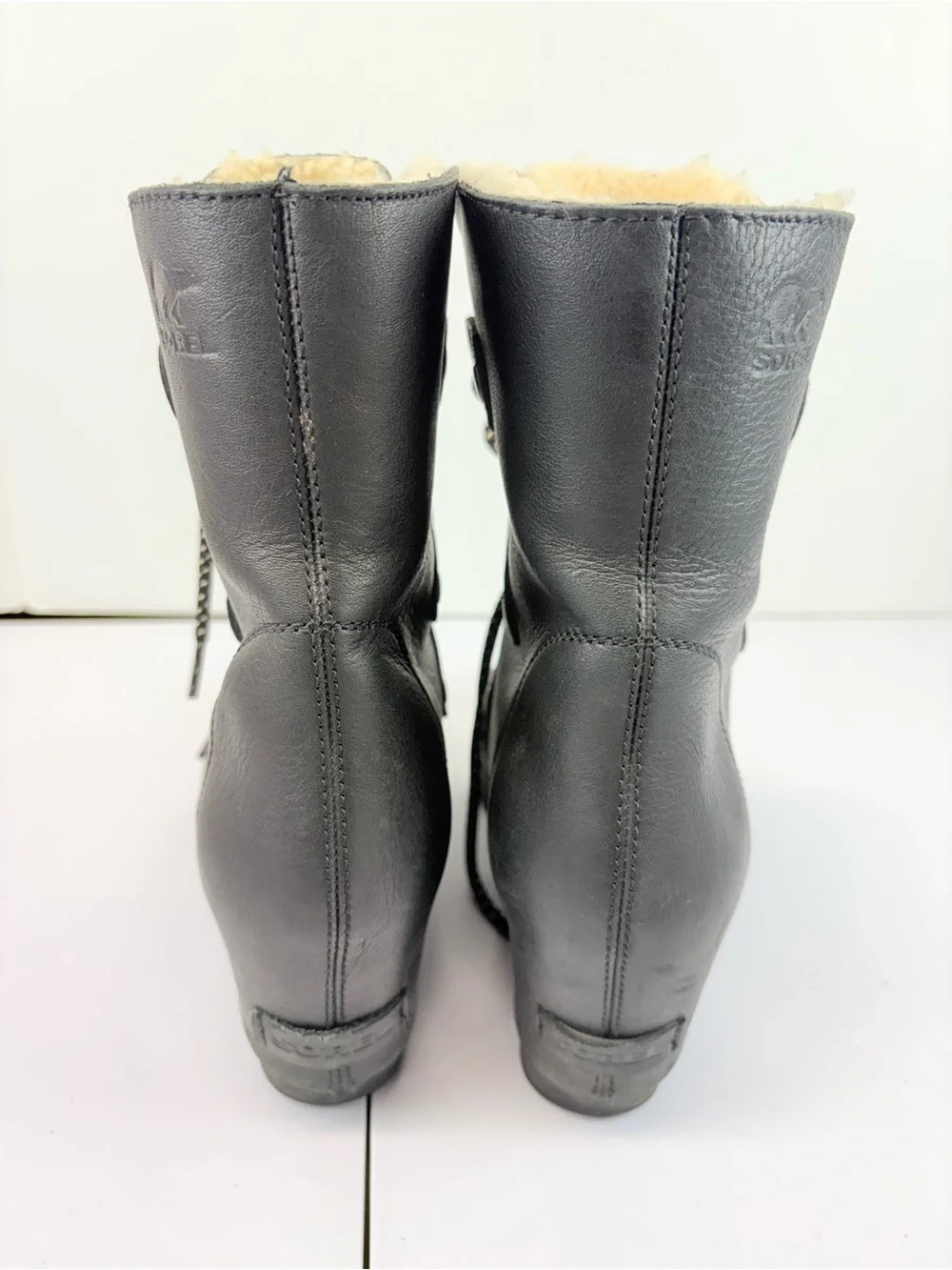 Sorel Joan of Arctic Wedge II Shearling Boots Black Leather Womens 8.5 NL2703